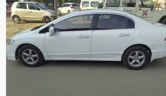 Honda Civic 1.8V AT SUN ROOF 2011