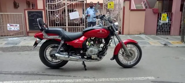 Bajaj Avenger 220cc 2015