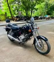 Bajaj Avenger 220cc 2015