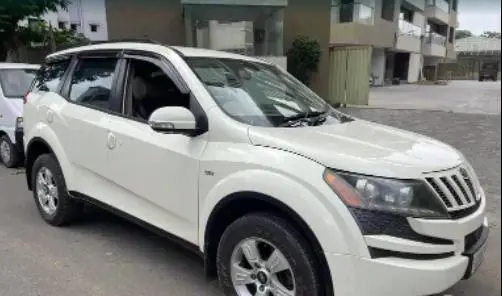Mahindra XUV500 W8 2WD 2012