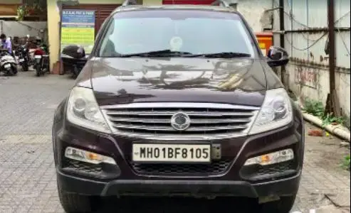Mahindra Ssangyong Rexton RX7 2012