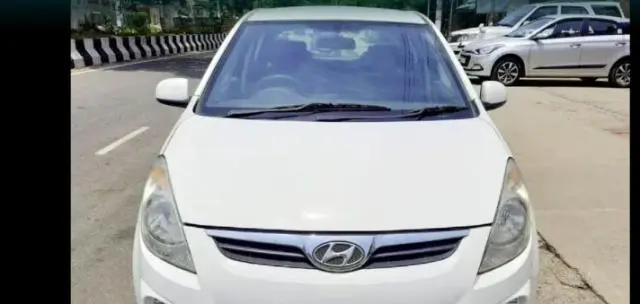 Hyundai i20 Sportz 1.2 2012