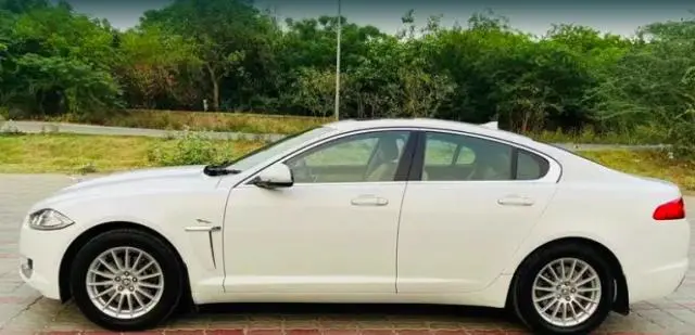 Jaguar XF 2.2 Diesel Luxury 2014