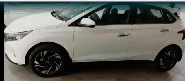 Hyundai i20 Asta 1.2 MT Petrol 2020