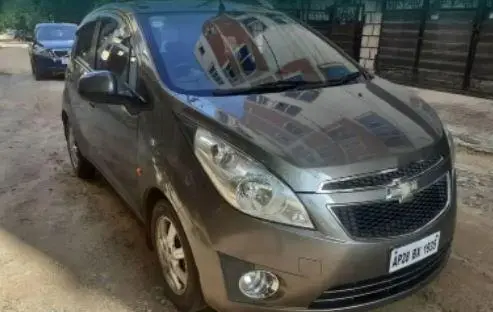 Chevrolet Beat LT Opt Petrol 2013