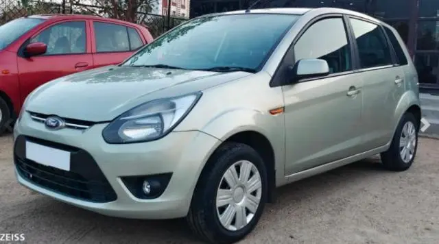 Ford Figo DURATORQ TITANIUM 1.4 2010
