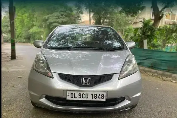 Honda Jazz SV i-VTEC 2010
