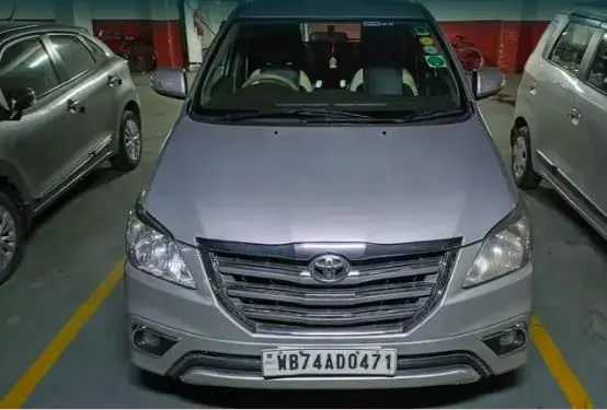 Toyota Innova 2.5 V 7 STR 2014