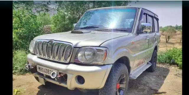 Mahindra Scorpio 2.6 TURBO 9 STR 2007