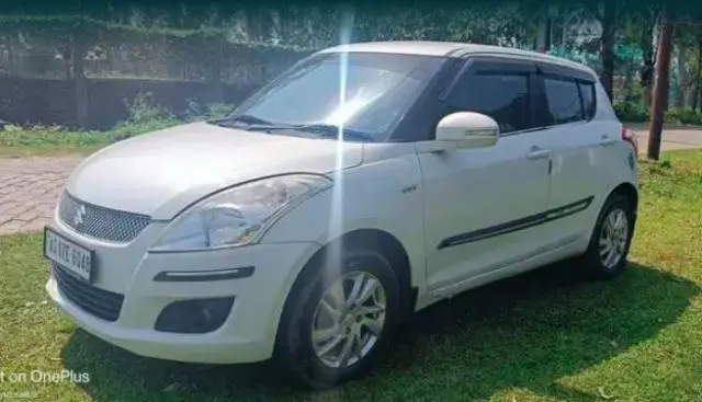 Maruti Suzuki Swift ZXi 2012