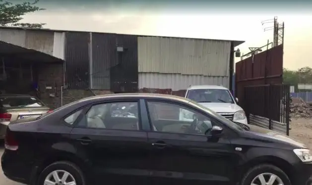 Volkswagen Vento Highline Petrol 2011