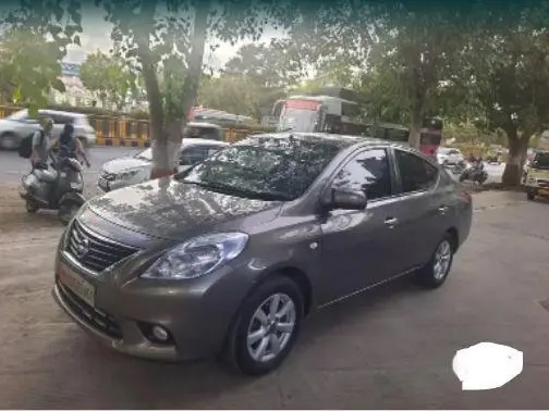Nissan Sunny XV PETROL 2011
