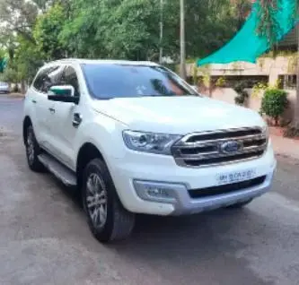Ford Endeavour Titanium 2.2 4x2 AT 2018