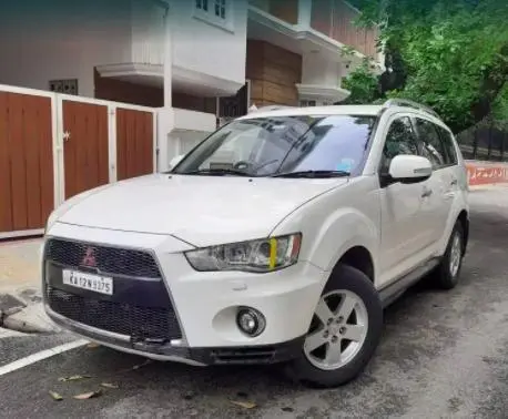 Mitsubishi Outlander 2.4 MIVEC 2010