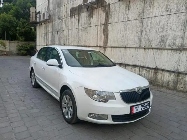 Skoda Superb Elegance 2.0 TDI CR AT 2013
