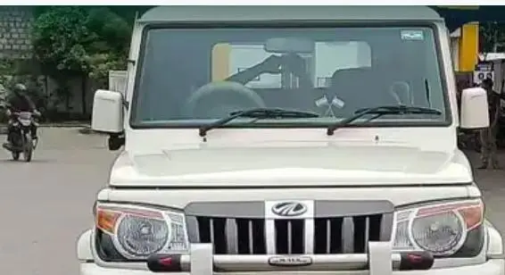 Mahindra Bolero Power Plus SLX 2017