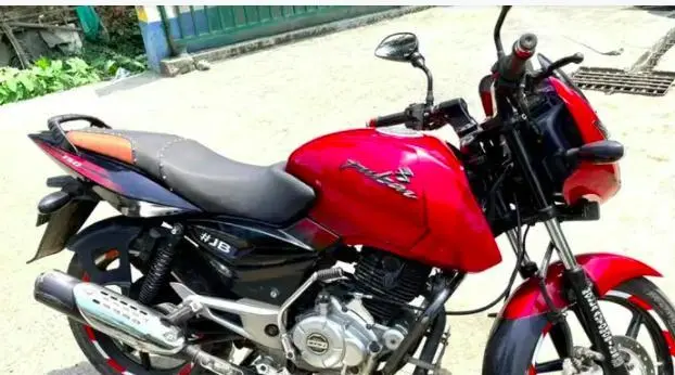Bajaj Pulsar 150cc 2013