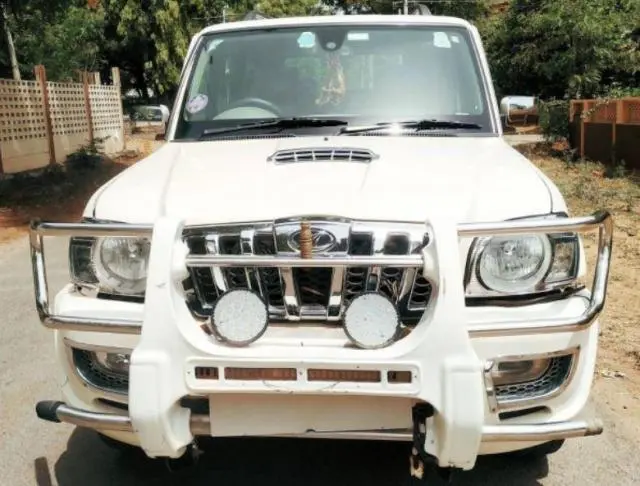 Mahindra Scorpio VLX 2WD BSIII 2011
