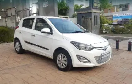 Hyundai i20 Sportz 1.4 CRDi 2014