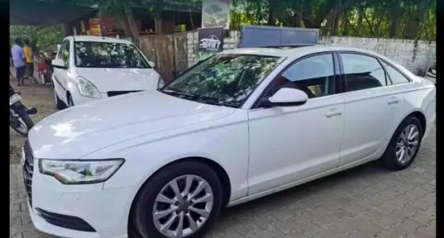 Audi A6 2.0 TDI Premium Plus 2012