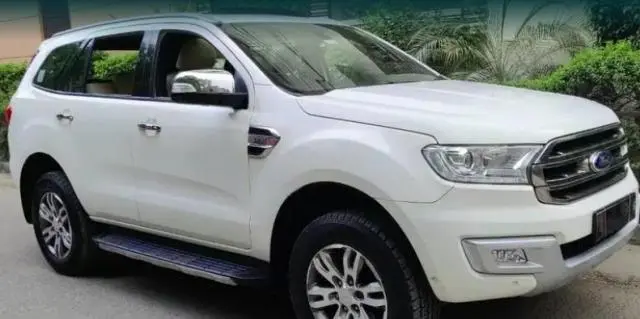 Ford Endeavour Titanium 3.2 4x4 AT 2017