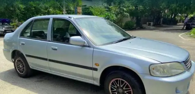 Honda City 1.3 EXI 2001