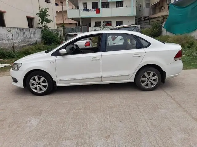 Volkswagen Vento Highline Diesel 2011