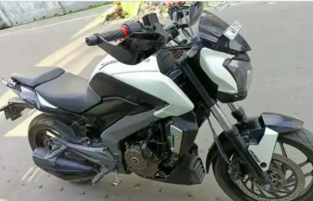 Bajaj Dominar 400 ABS 2018