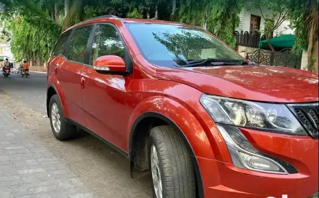 Mahindra XUV500 W10 AWD 2015