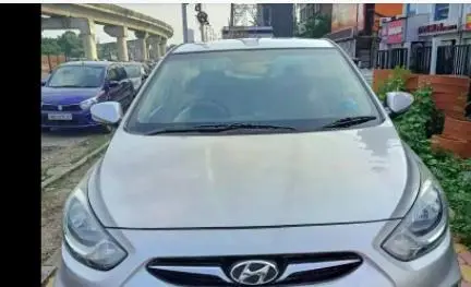 Hyundai Verna 1.6 CRDI EX 2013