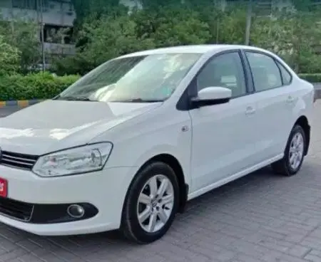 Volkswagen Vento 1.6L Highline 2011