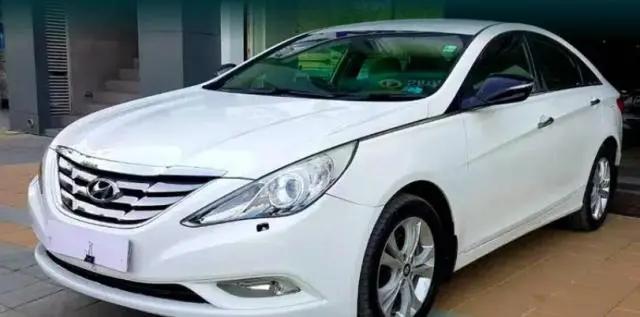 Hyundai Sonata 2.4 GDi MT 2012