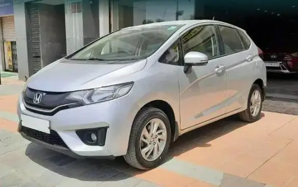Honda Jazz V CVT i-VTEC 2016