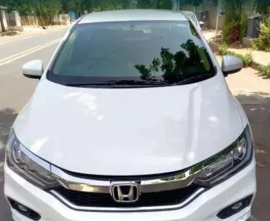 Honda City V i-VTEC 2017