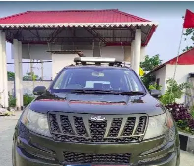 Mahindra XUV500 W8 2012