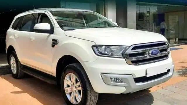 Ford Endeavour Titanium 3.2 4x4 AT 2016