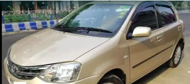 Toyota Etios Liva V 2012