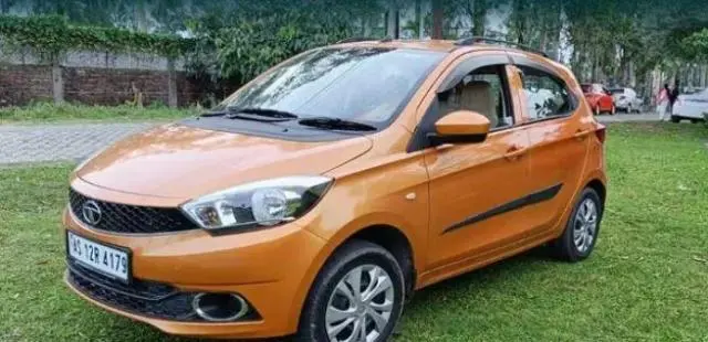 Tata Tiago Revotorq XT 2017