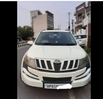 Mahindra XUV500 W8 2013