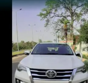 Toyota Fortuner 2.8 4x2 MT 2017