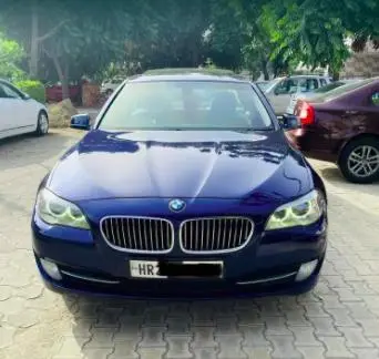 BMW 5 Series 520D LUXURY LINE 2011