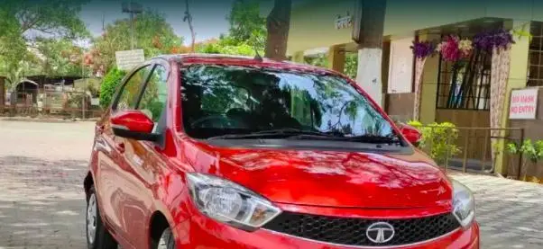 Tata Tiago Revotron XZ 2018