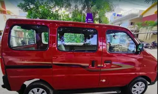Maruti Suzuki Eeco 5 STR AC 2011