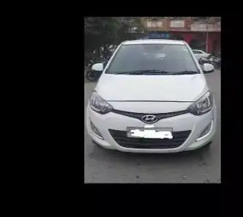 Hyundai i20 Sportz 1.4 CRDi 2012