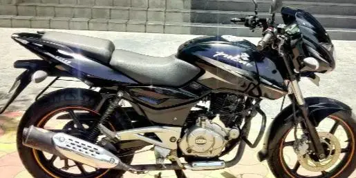 Bajaj Pulsar 180cc 2014