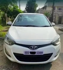Hyundai i20 Sportz 1.4 CRDi 2012