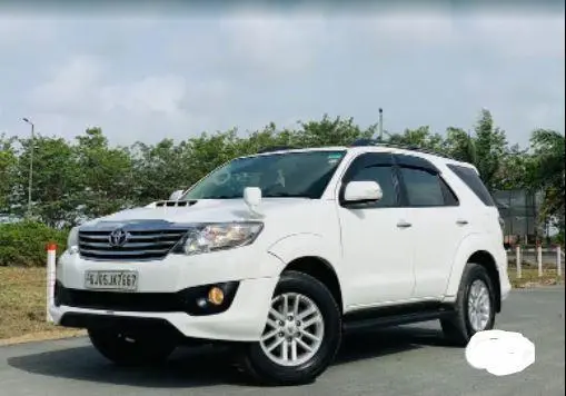 Toyota Fortuner 3.0 4X2 AT 2014