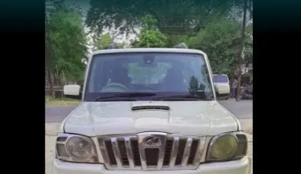 Mahindra Scorpio VLX 2WD 2014