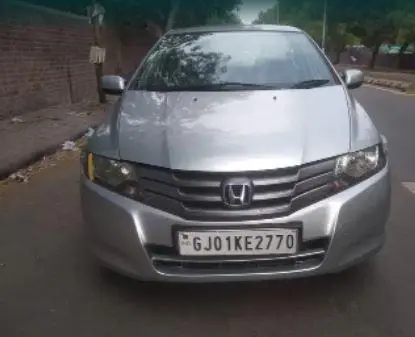 Honda City 1.5 E MT i-VTEC 2010
