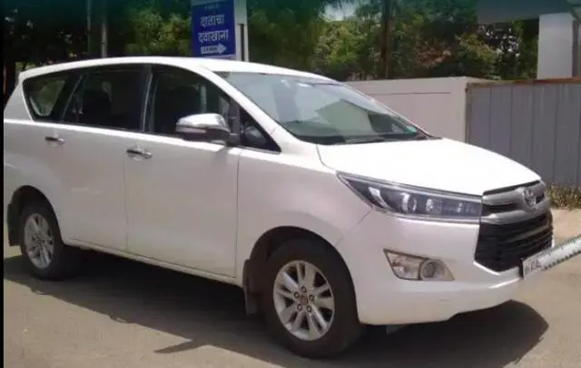 Toyota Innova Crysta 2.4 ZX 7 STR 2017